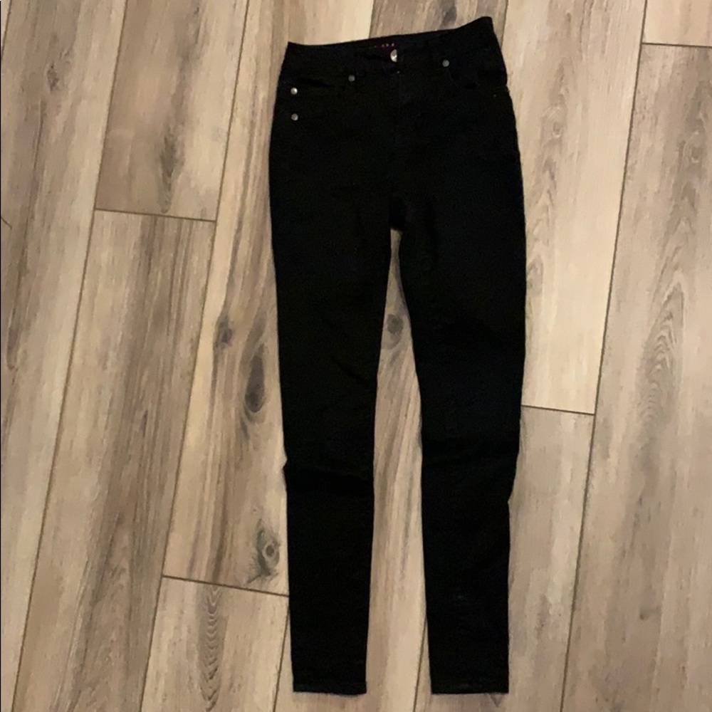 Delia’s Black Jeans “Liv”